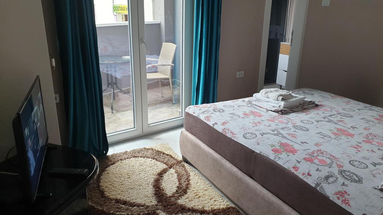 Apartman Sweet Dreams 3 Nis Ngoại thất bức ảnh