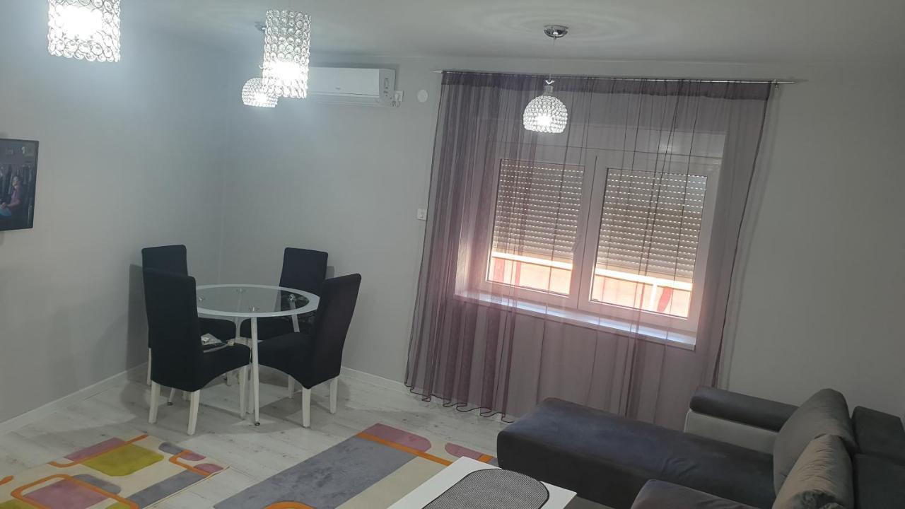 Apartman Sweet Dreams 3 Nis Ngoại thất bức ảnh