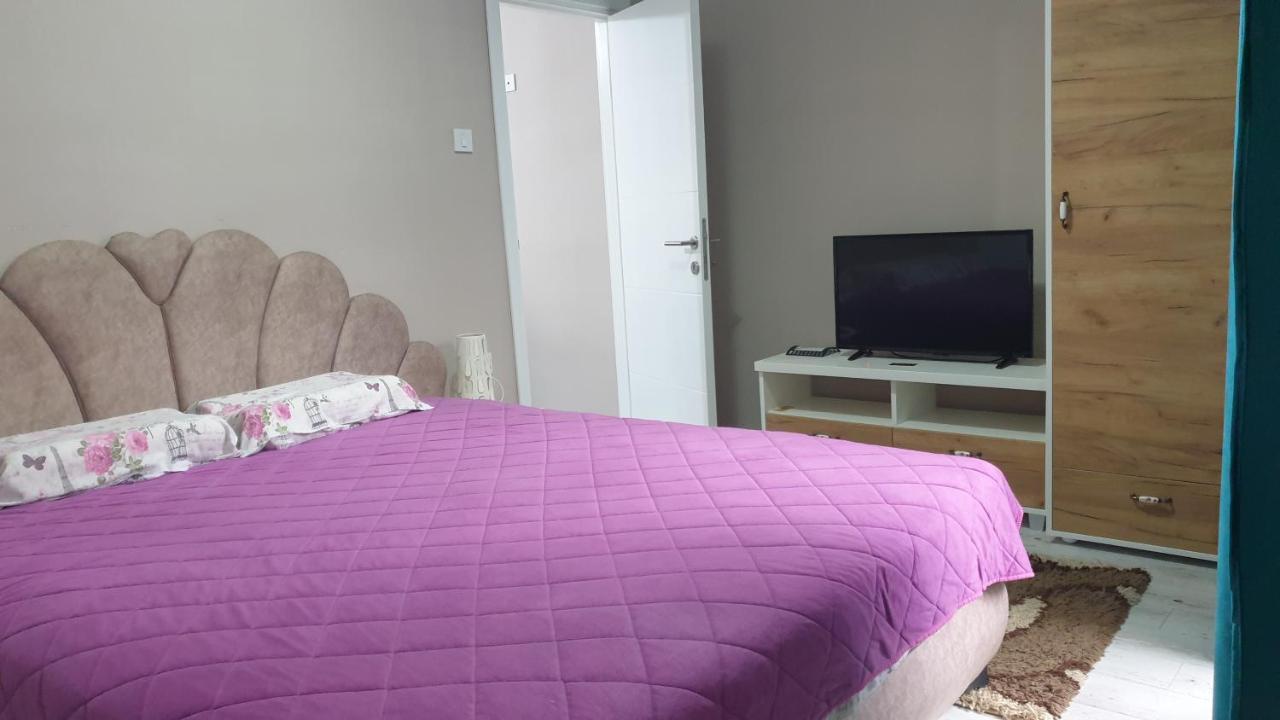 Apartman Sweet Dreams 3 Nis Ngoại thất bức ảnh
